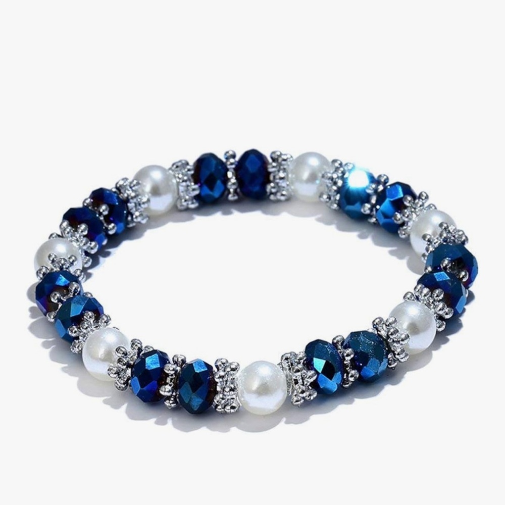Elegant Blue and Silver Beaded Bracelet - Picture 3 of 3